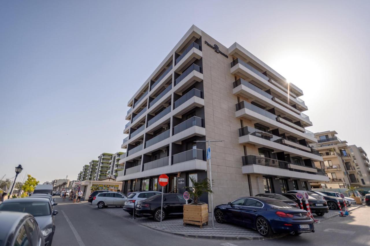 Plazza Mamaia Nord Aparthotel Navodari Ngoại thất bức ảnh
