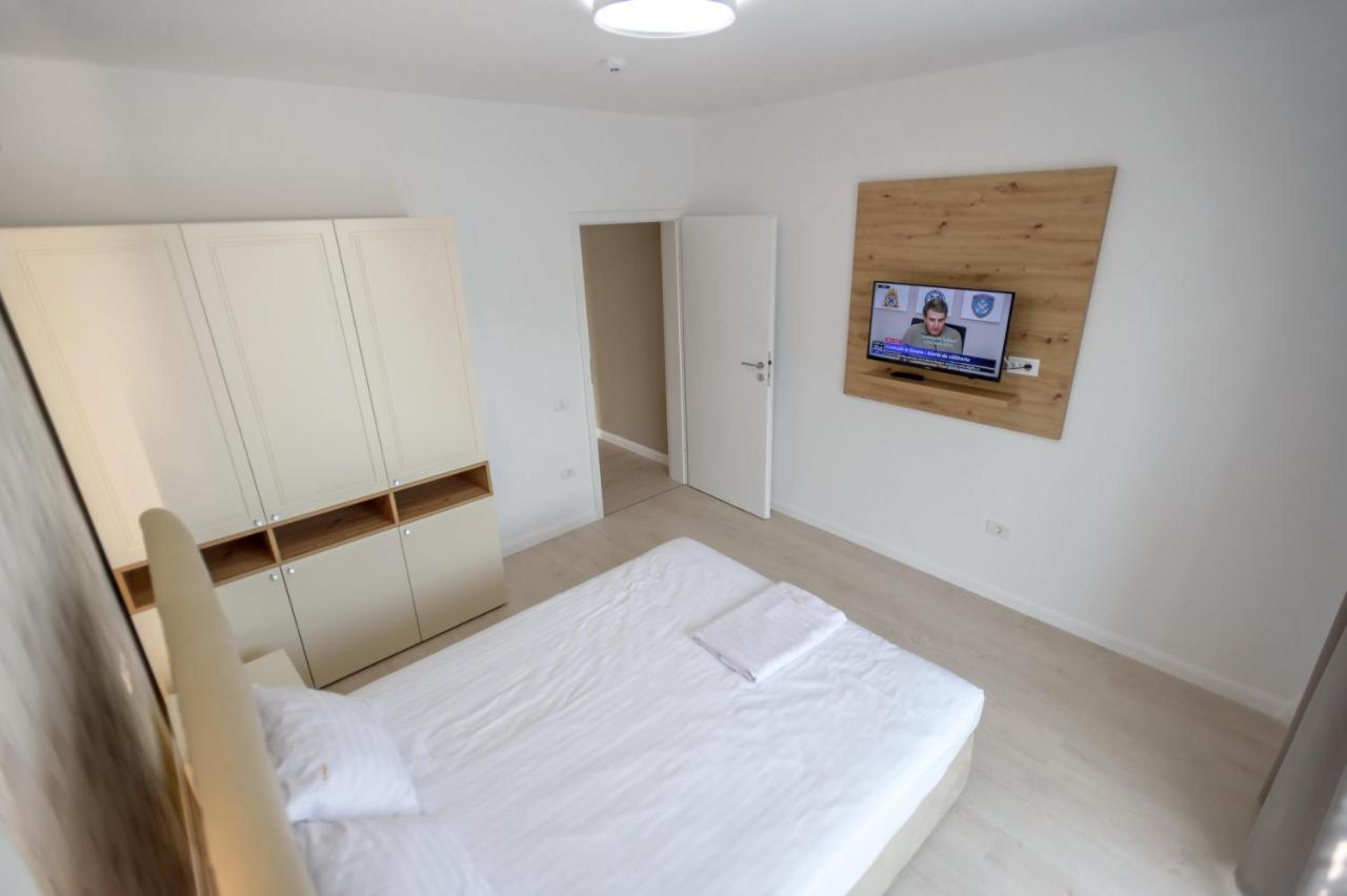 Plazza Mamaia Nord Aparthotel Navodari Ngoại thất bức ảnh